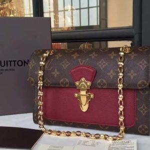 Meet your Posher, Abigail